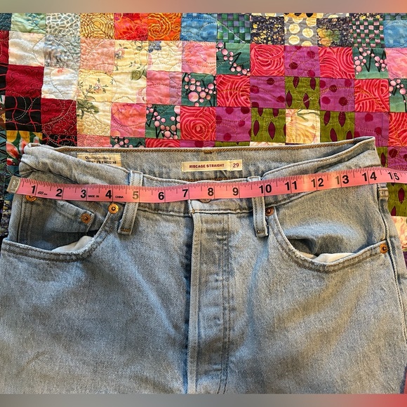 Levi's Ribcage Straight - Picture 5 of 8